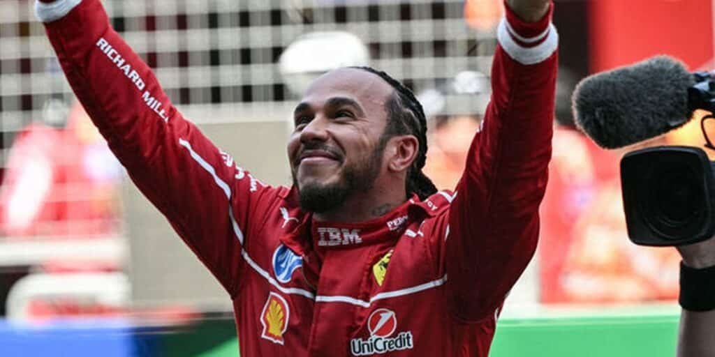 Lewis Hamilton wins sprint race at Chinese Grand Prix