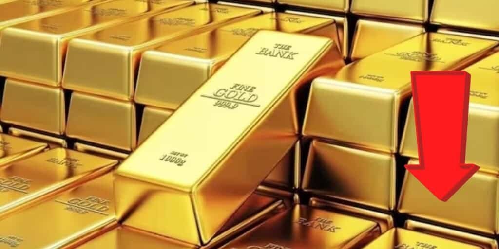 Gold price in Pakistan today falls after historic surge