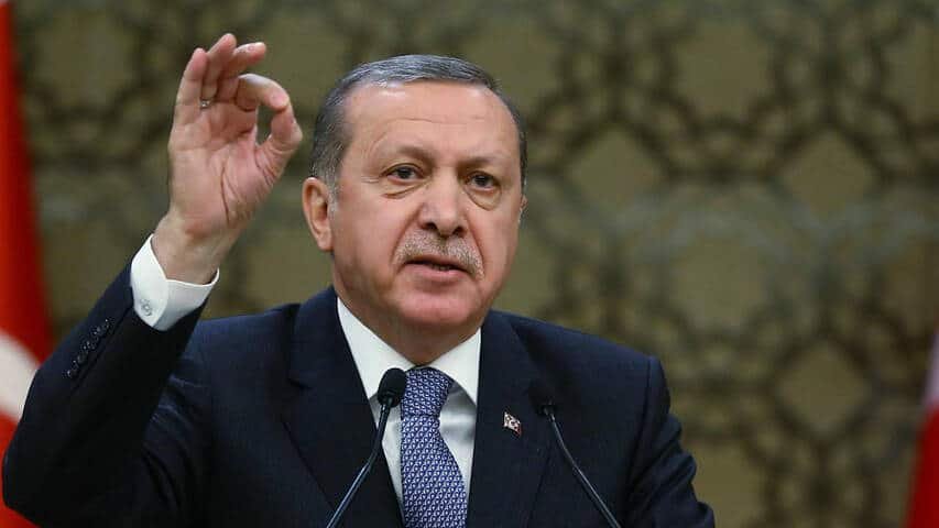 Turkey’s Erdogan urges Pakistan and India to peacefully resolve tensions