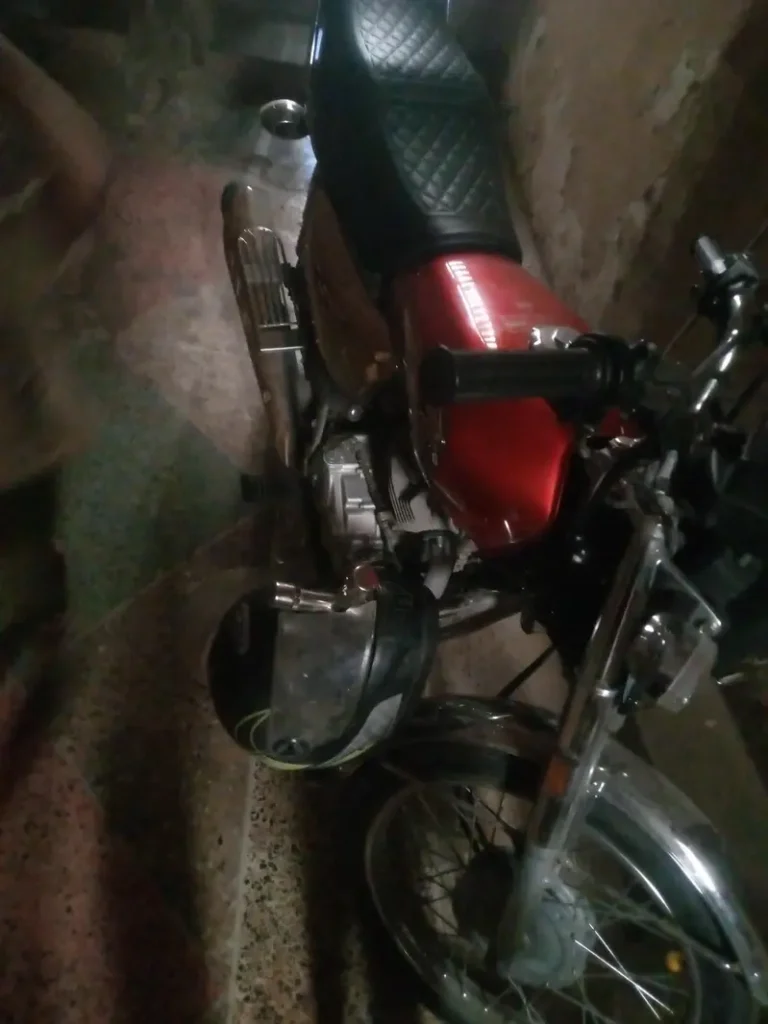 Used Honda Cg 125S Gold 2024: Best Selling Bike In Pakistan Used Honda Cg 125S Gold 2024: Best Selling Bike In Pakistan