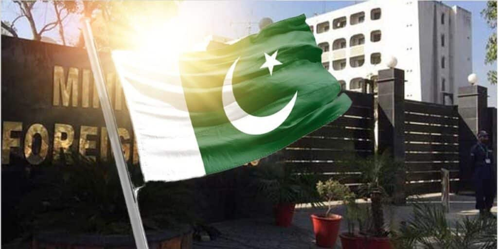 How Is Pakistan Playing: A Rational Voice In Irrational Times