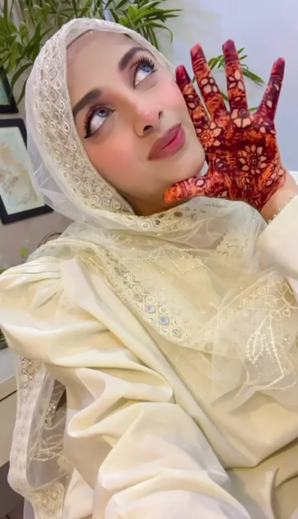 How Pakistani Celebrities Spent Eid Ul Azha Day 1 Celebraties Eid