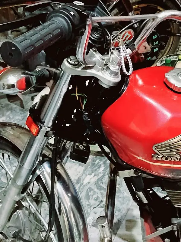 Used Honda Cg 125S Gold 2024: Best Selling Bike In Pakistan Used Honda Cg 125S Gold 2024: Best Selling Bike In Pakistan