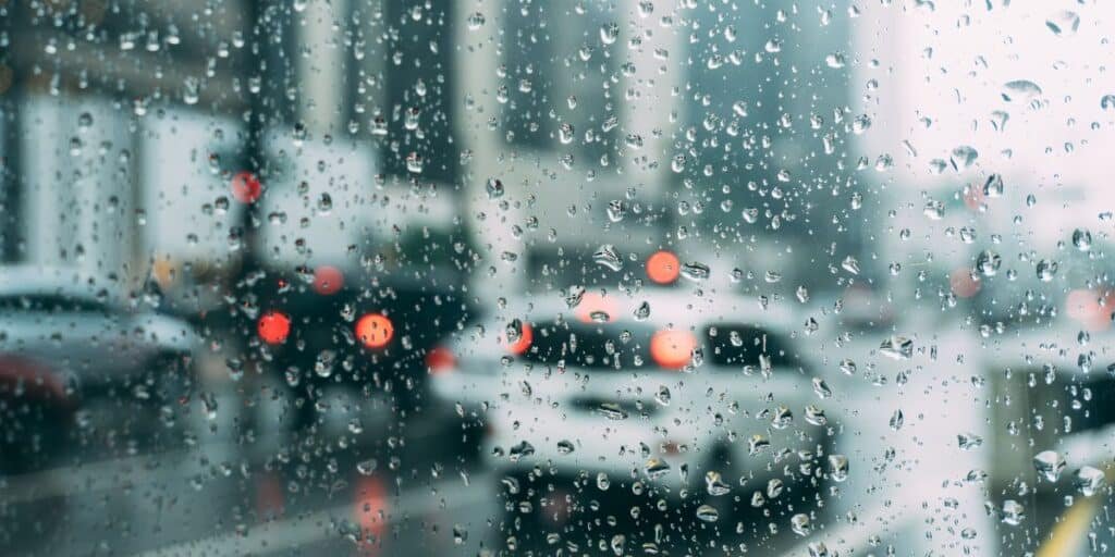 Weather Update: PMD forecasts rain, thunderstorms in Karachi today
