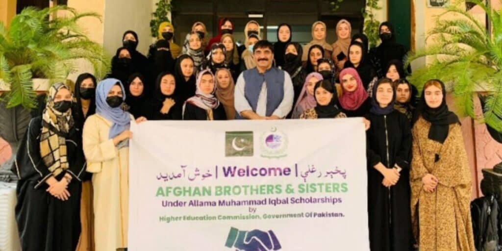 Over 300 Afghan students arrive in Pakistan to pursue higher education