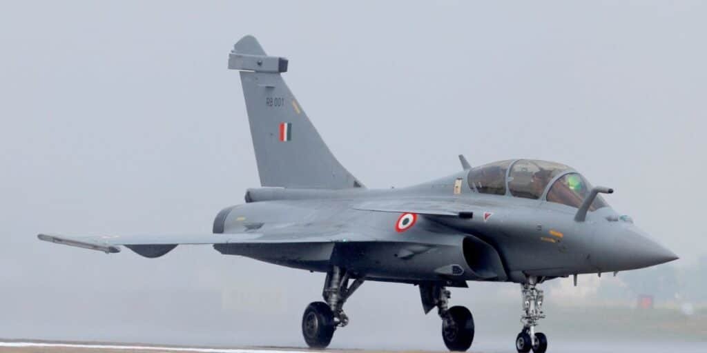“Where are the pilots?” Congress asks Modi