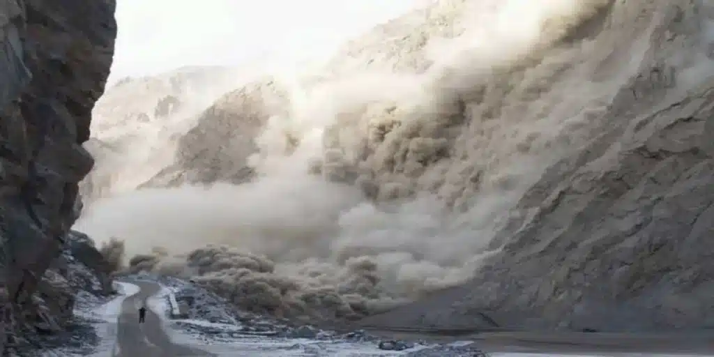 Gilgit-Baltistan floods