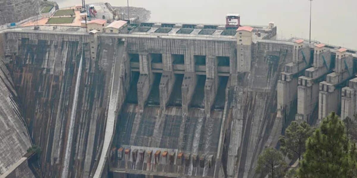 India seeks loan for construction of Kwar Dam in IIOJK over Chenab river