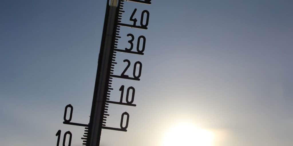 Lahore weather: intense heat, monsoon humidity bring extreme discomfort