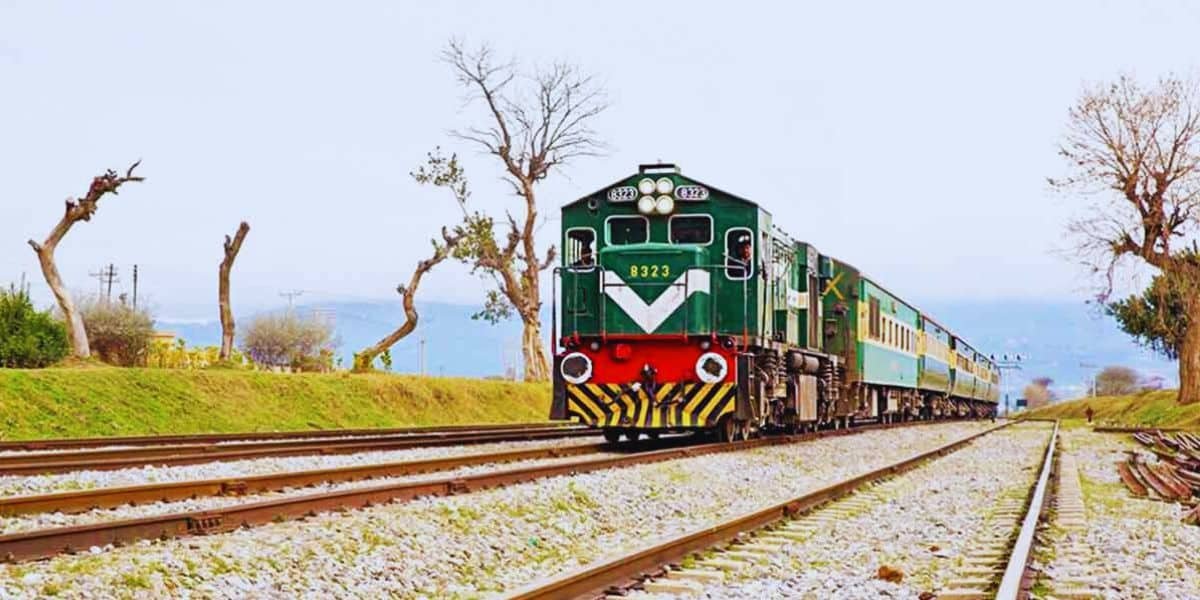 Pakistan Railways to launch high-tech business train this month