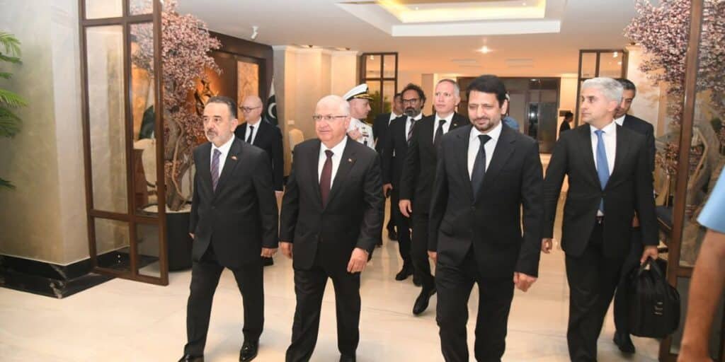 Pakistan, Turkiye look to deepen defence, diplomatic cooperation