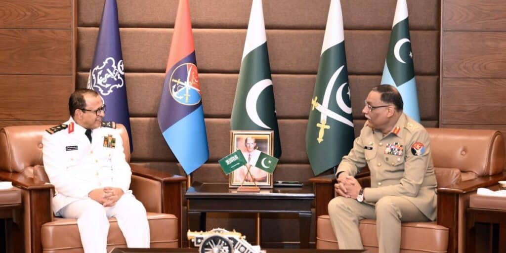 Top Saudi naval officer meets CJCSC, vows to boost defence ties