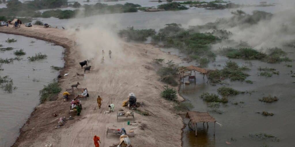 PMD issues flash flood alert ahead of heavy monsoon rains